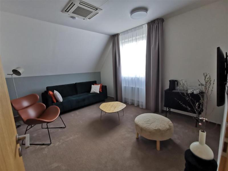 Apartments By Prague City Golf Exterior photo